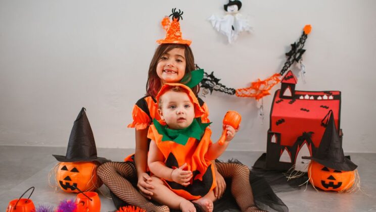 Kindergordijnen voor Halloween: speel met griezelige patronen